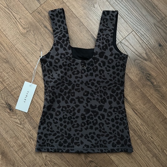 NWT Varley Aletta Black Iron Gray Cheetah Printed Athletic Tank Top Womens Small - Picture 3 of 5